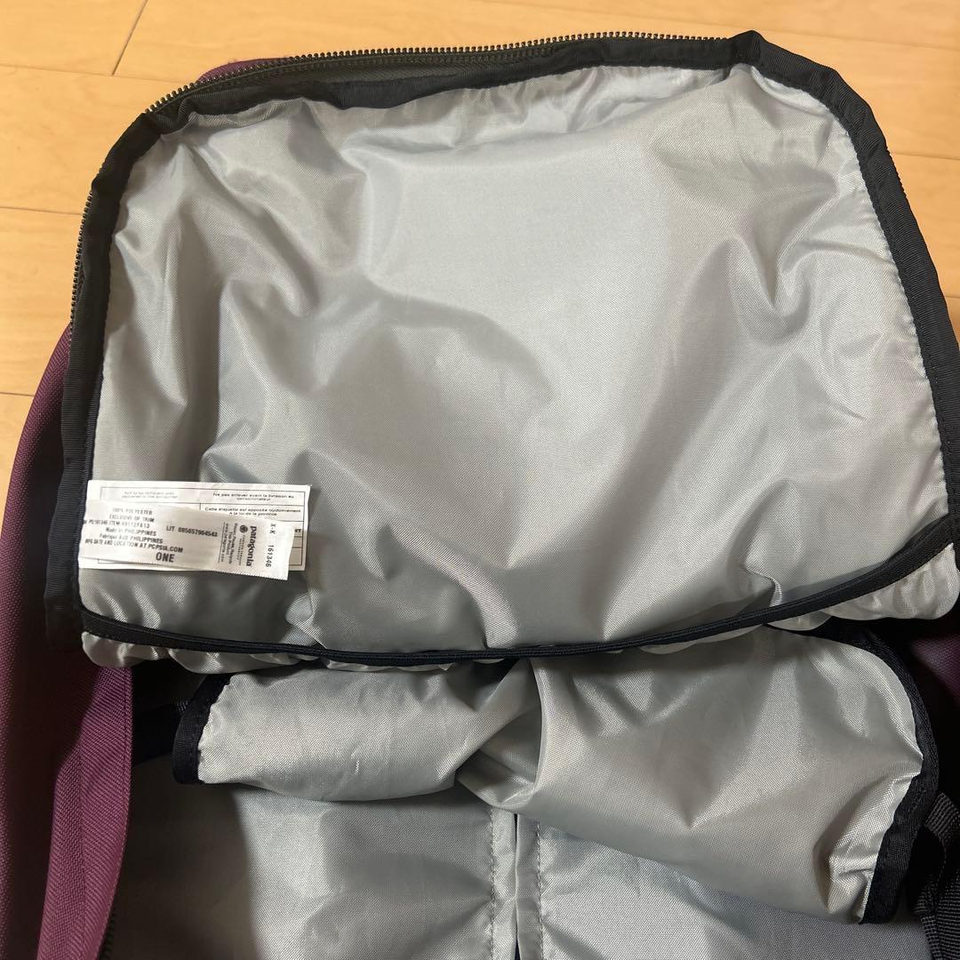 patagonia キャリーケース
