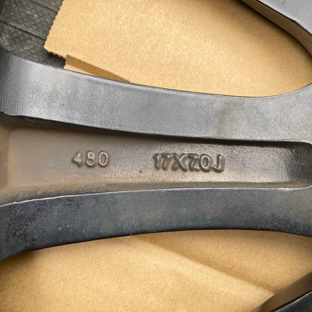 共豊 シュタイナー STEINER 17インチ7J PCD114.3 5穴 4本