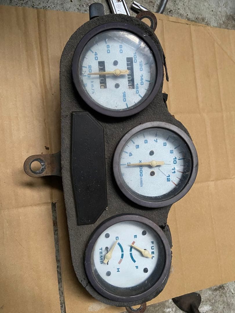 SUZUKI　RG250ガンマ　GJ21B　メーター　レストア　部品取りジャンク