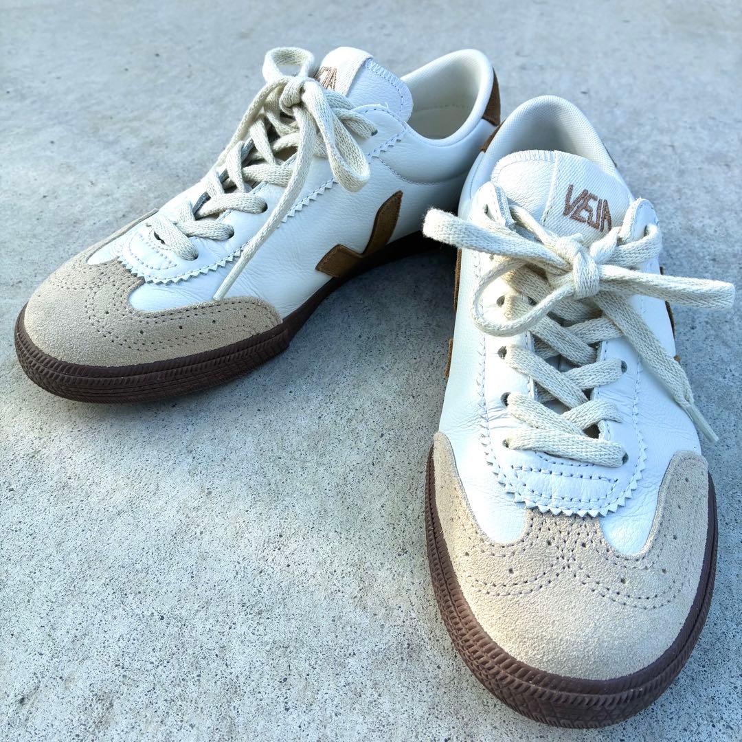 靴 VEJA VOLLEY LEATHER WHITE TENT BARK 24