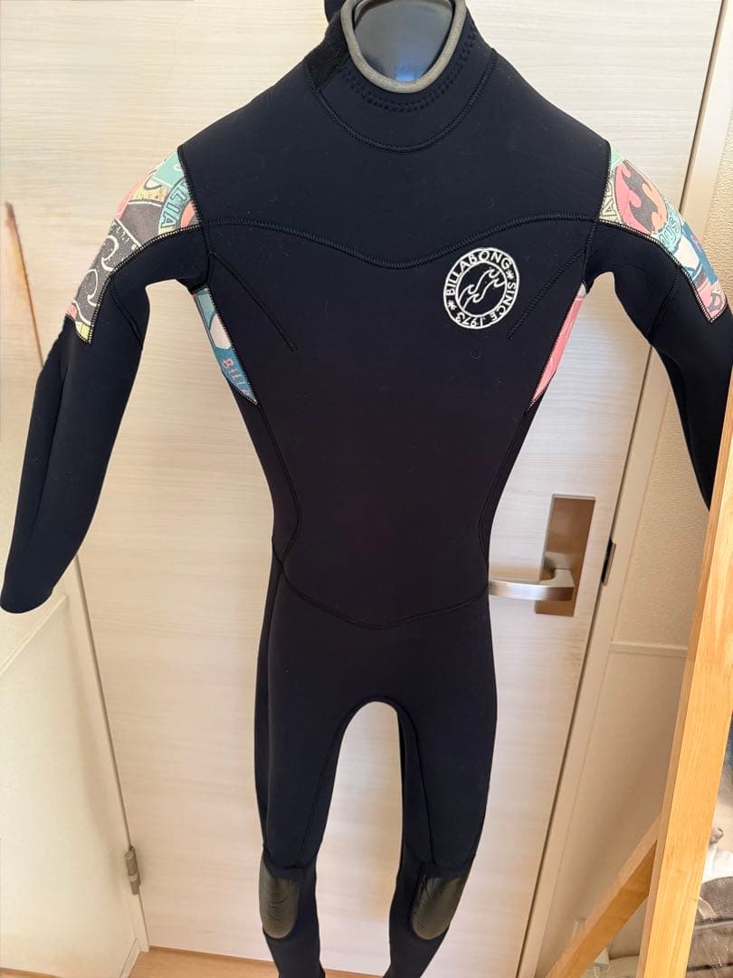 BILLABONG ビラボン3mm ウェットスーツ