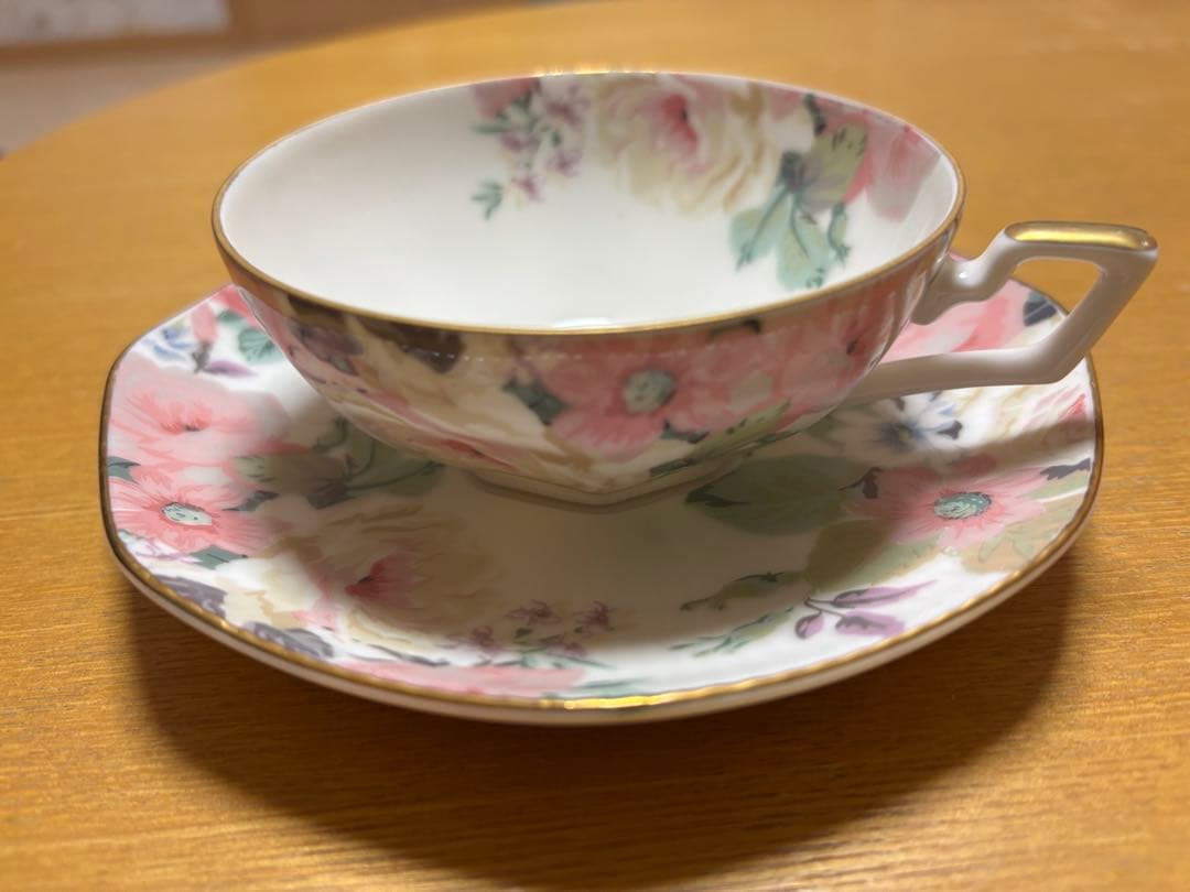 日本製MARUI花柄食器セット ティーポット付き