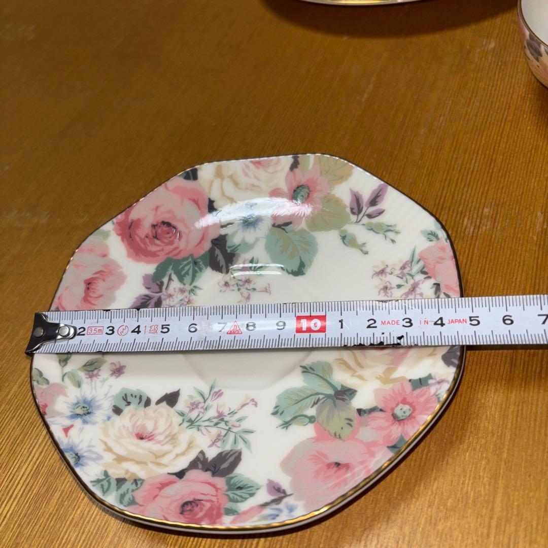 日本製MARUI花柄食器セット ティーポット付き