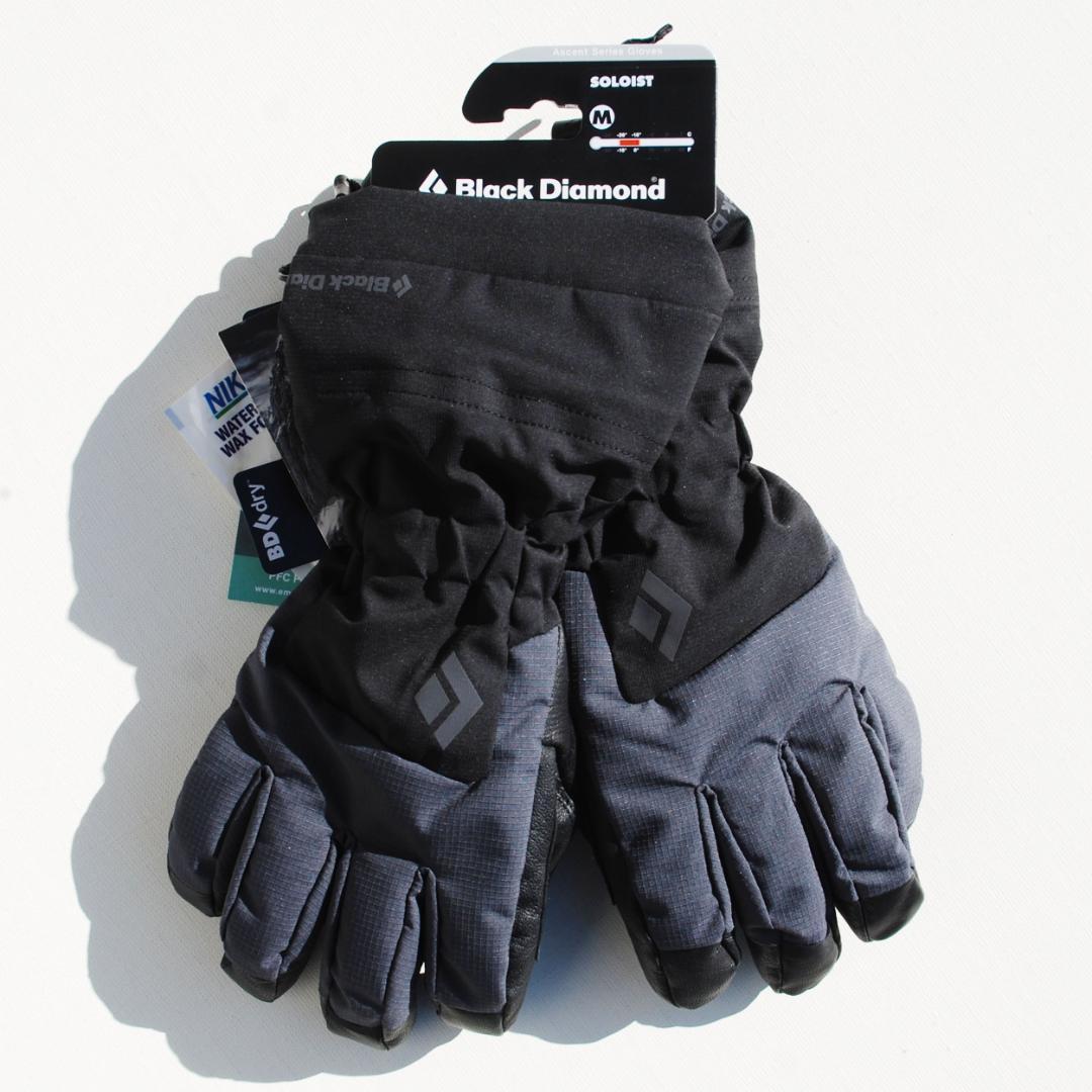  ブラックダイヤモンド ソロイストグローブ 現行モデル