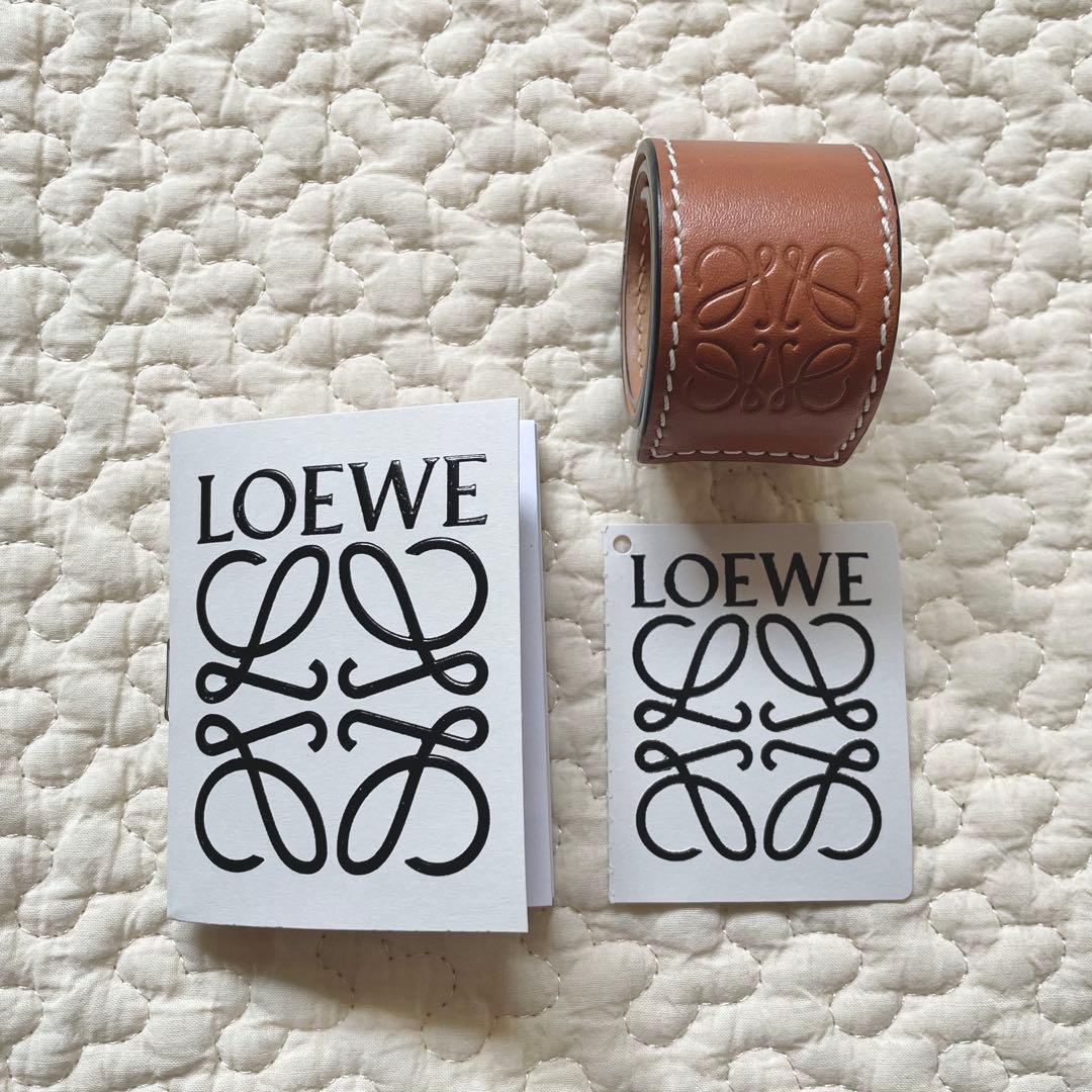 LOEWE ロエベ レザー ブレスレット バングル