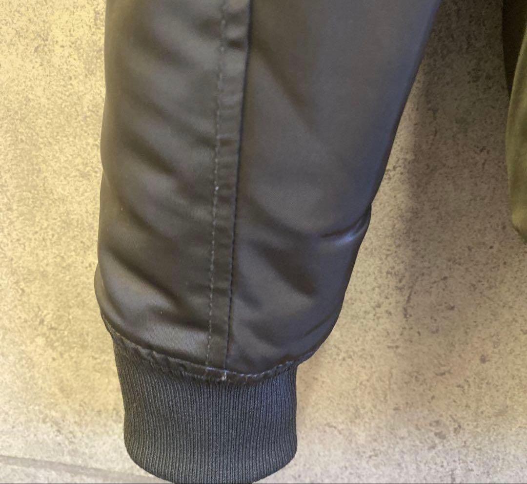 ユニクロ+jハイブリッドダウンXL