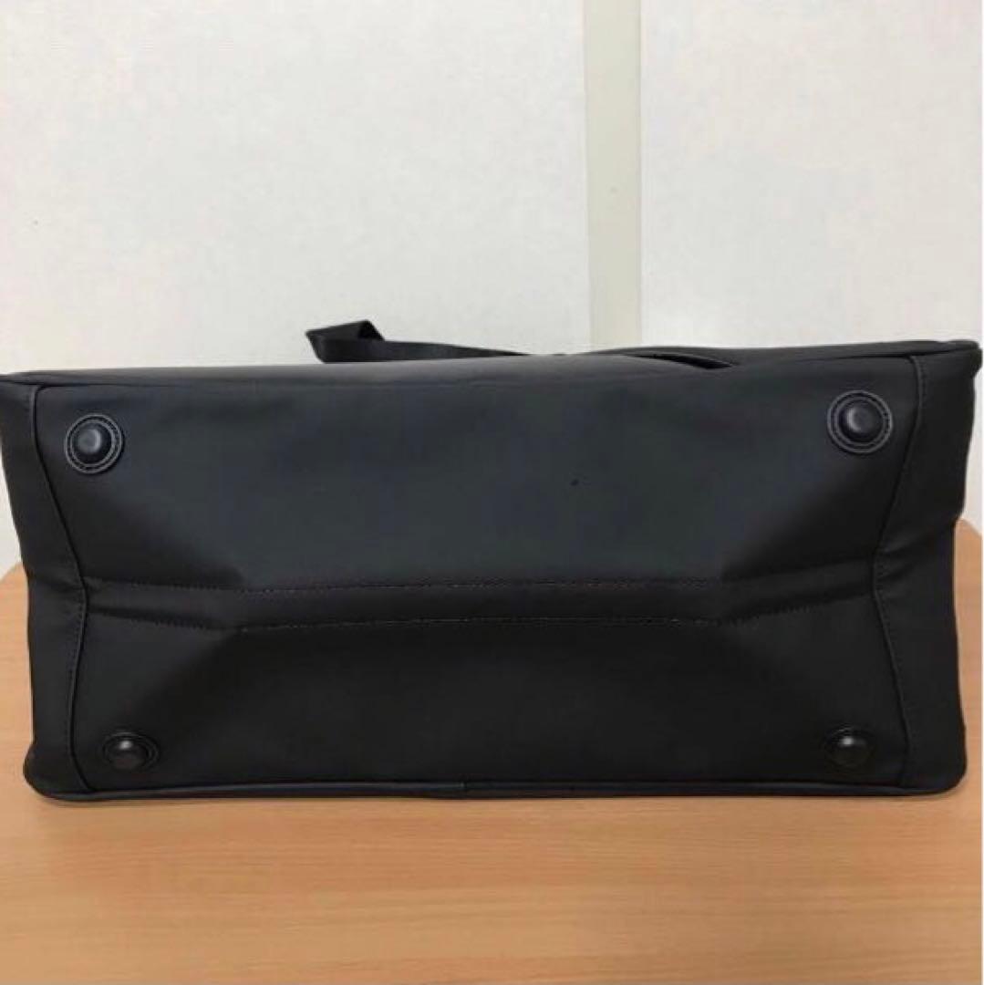 テーラーメイド スポーツモダン ボストンバッグ UN744 2025年モデル