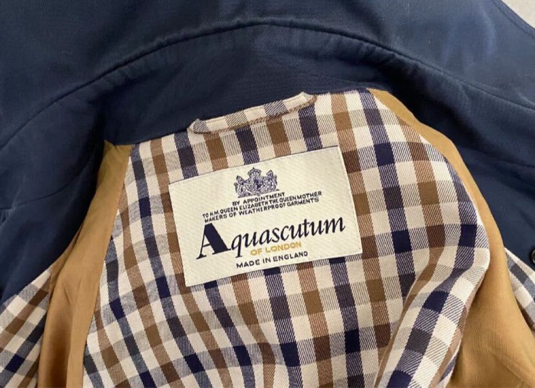 英国製 アクアスキュータム トレンチコート ベルト付 裏地チェック レディース