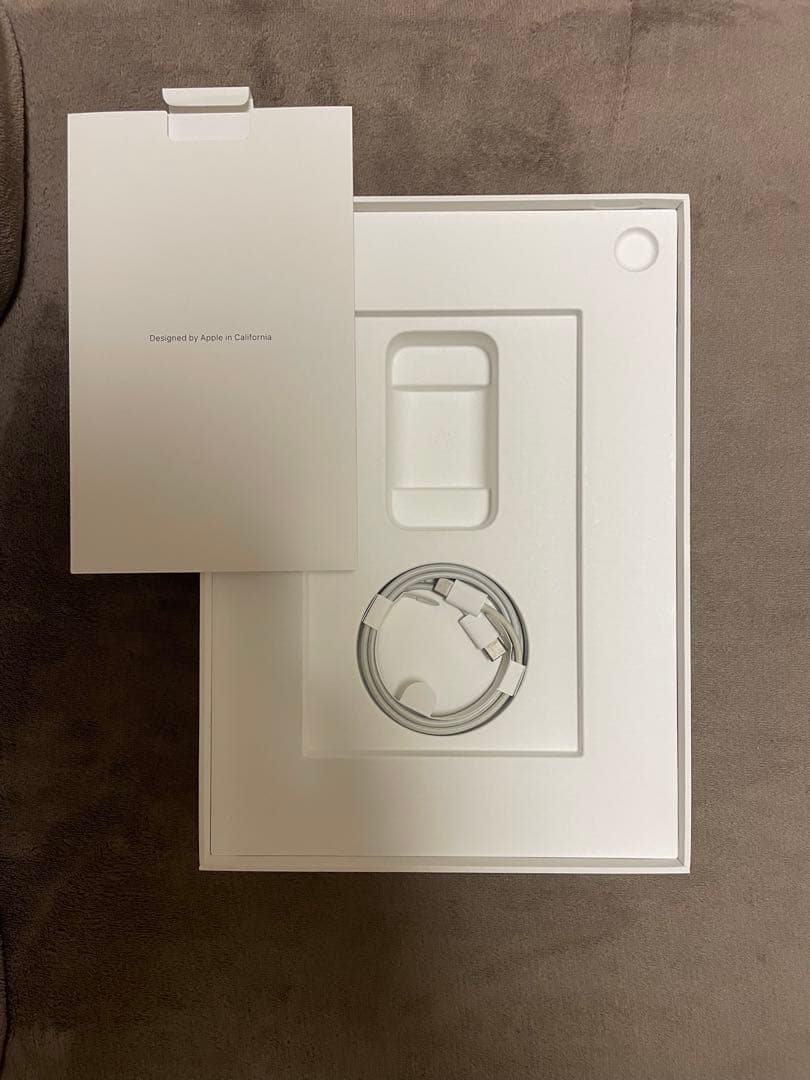 ipad 第10世代　wifiモデル　64GB