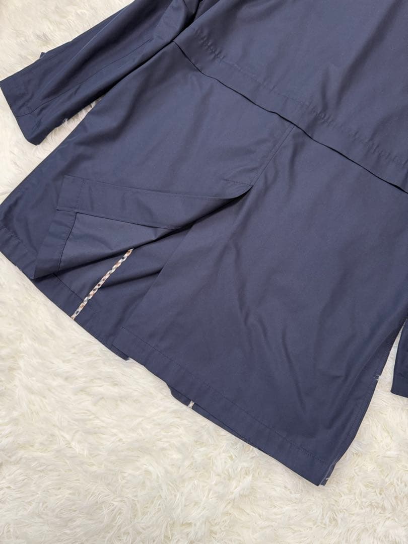 美品　アクアスキュータム　ステンカラーコート　ネイビー　チェック