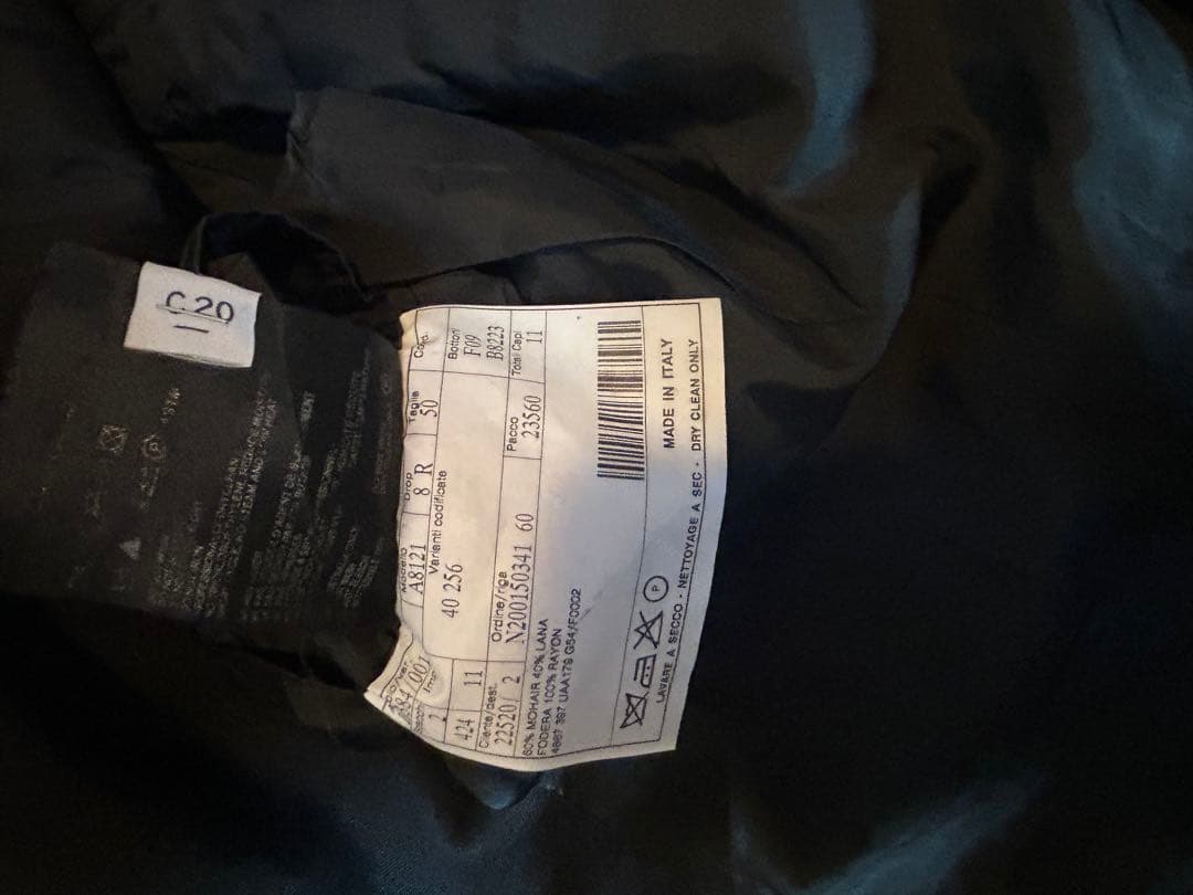 PRADA プラダ メンズスーツ 黒 セットアップ