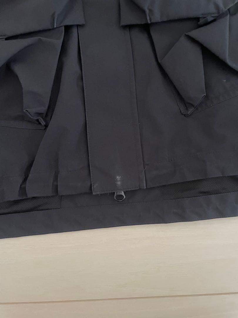 ウェア peak toned trout active vest