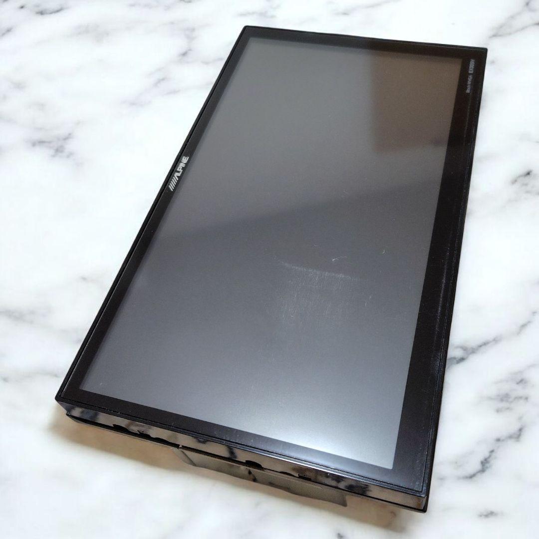 EX009V ALPINE プリウス　アルパインBIG X 2013