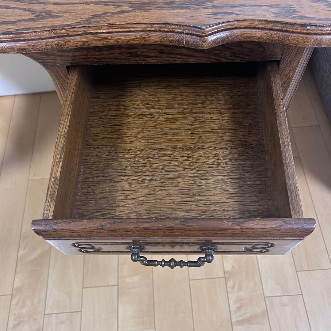 アンティーク　三越家具ブルージュ　ルーマニア製　オーク材デスク　英国　猫脚　虎柄