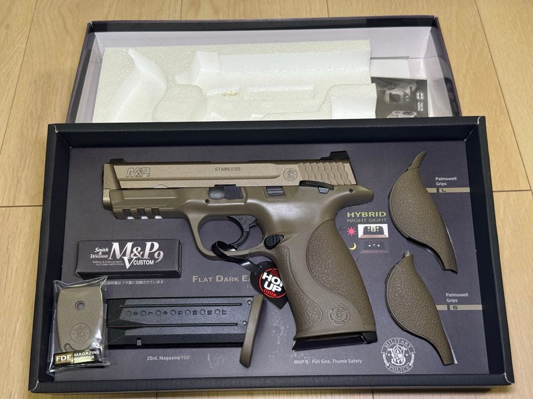 東京マルイ M&P9 V CUSTOM ガスブローバック　新品マガジン2本付属