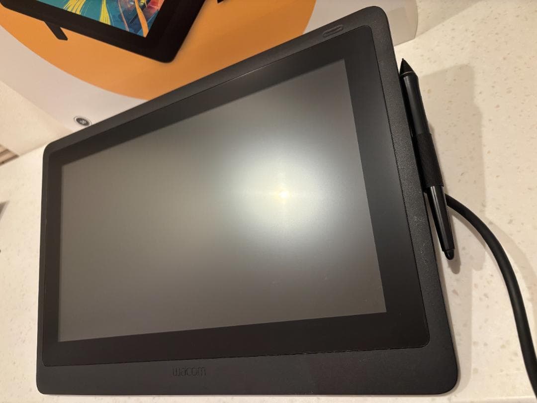 Wacom Cintiq 16（DTK1660K0D）液晶ペンタブレット FHD