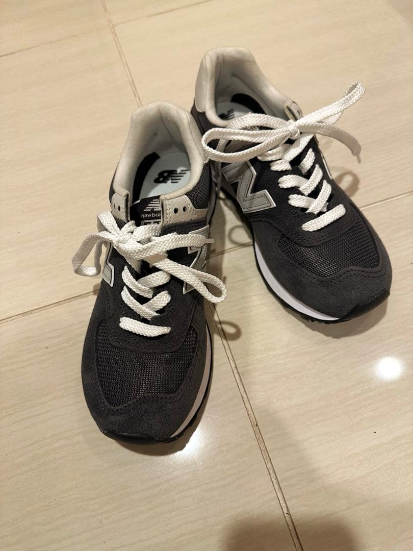 【新品】ニューバランスU574 24cmブラック（ダークグレーに近い）