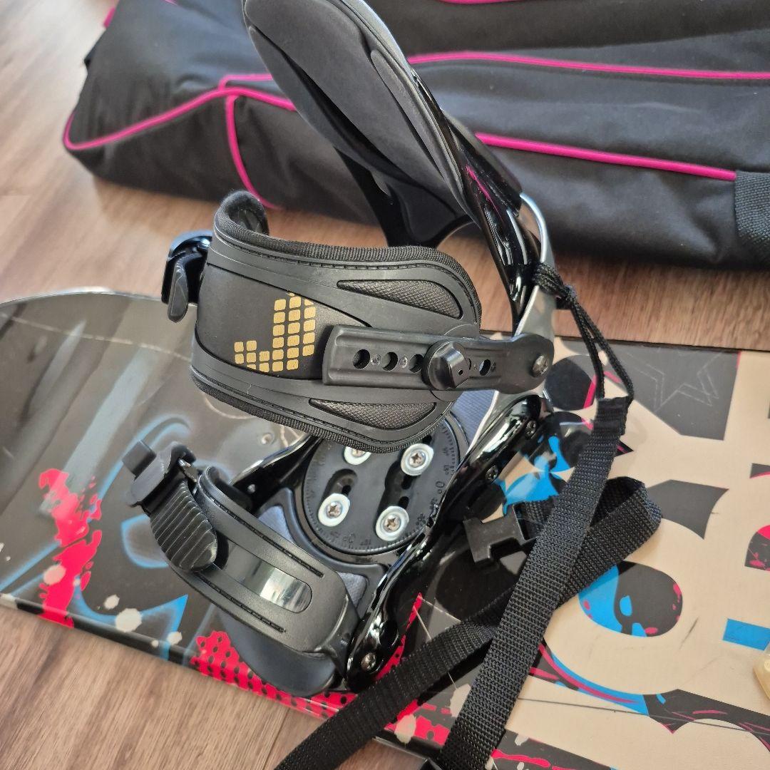 スノーボード　4点セット　レディース　板　ビンディング　ブーツ　ケース　スノボ