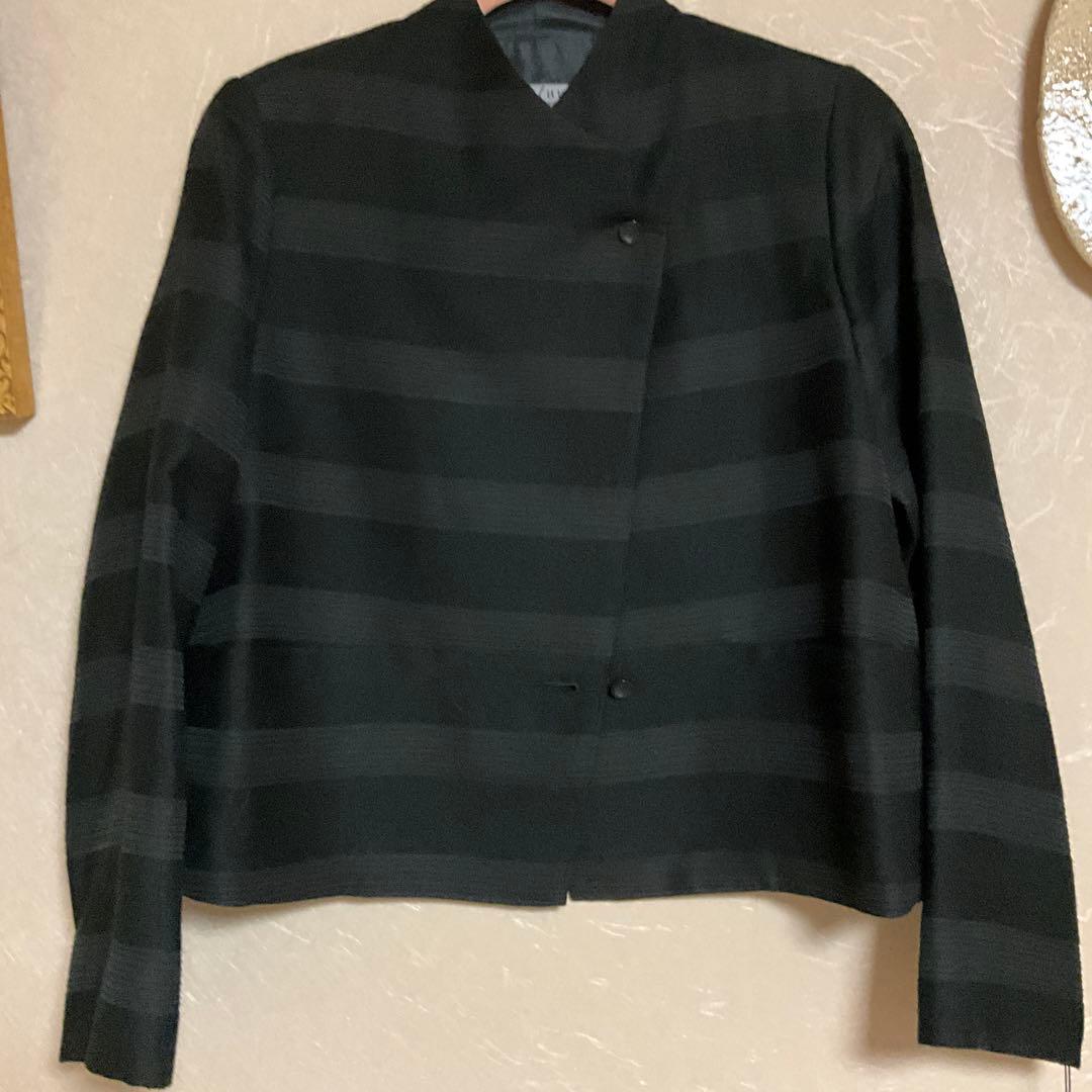 ヤッコマリカルド　黒ジャケット