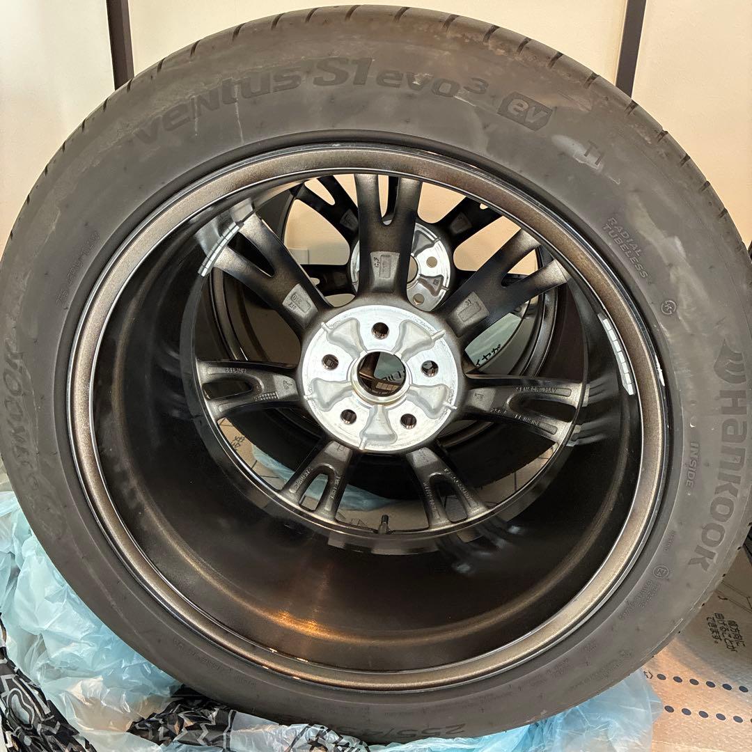 テスラ モデルY 純正19インチホイールセット