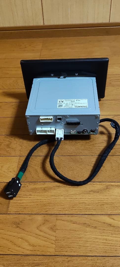 ルーミーより外し　純正ディスプレイオーディオ　中古美品