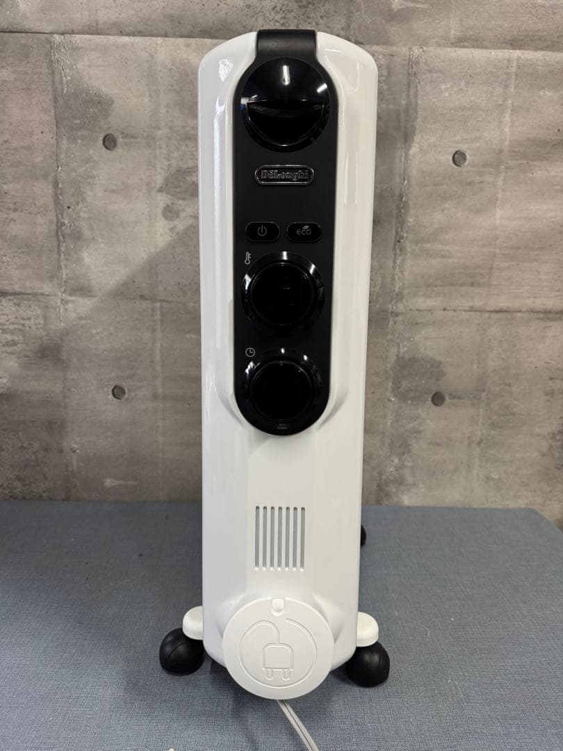 ☆DeLonghi オイルヒーター 1500W(RHJ35M1015-BK)