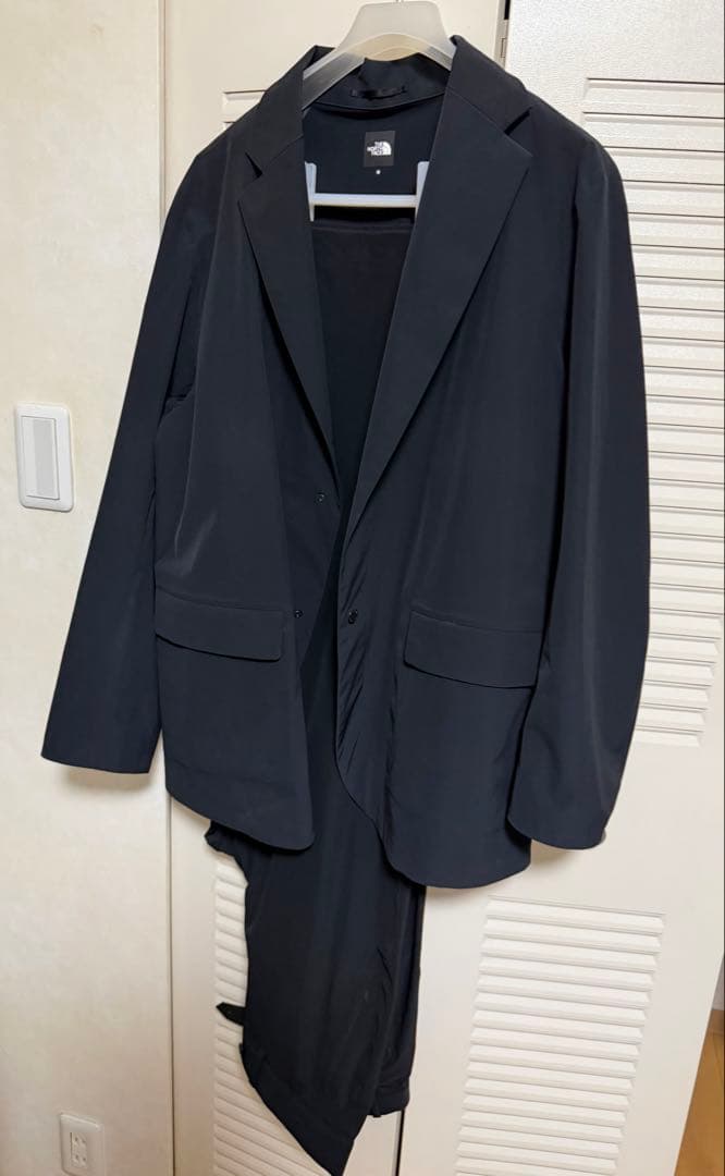 ザノースフェイス　ジャケット&パンツ（セットアップ）