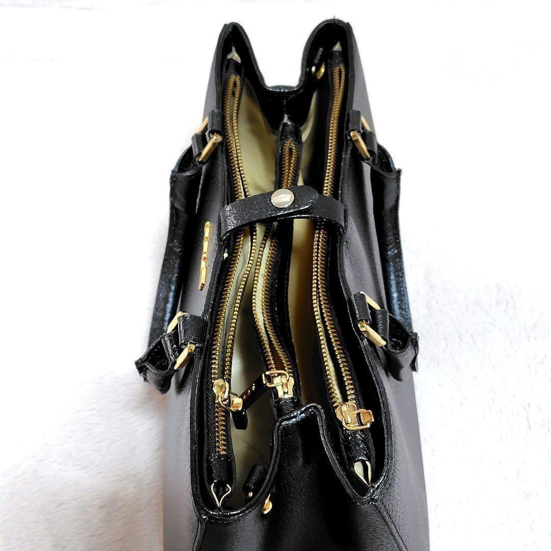 美品✨　イヌエ　ショルダーバッグ　黒　革　フォーマル　斜め掛け　自立　2way