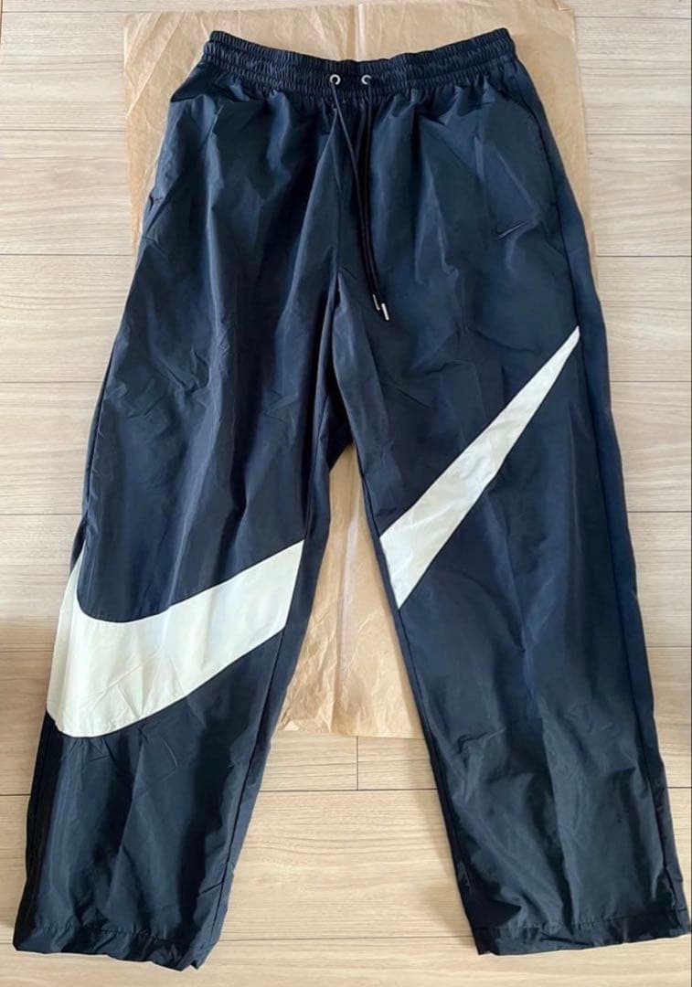 XL ☆新品タグ付☆ ナイキ　ビッグスウッシュ ウーブンパンツ　ブラック　廃盤