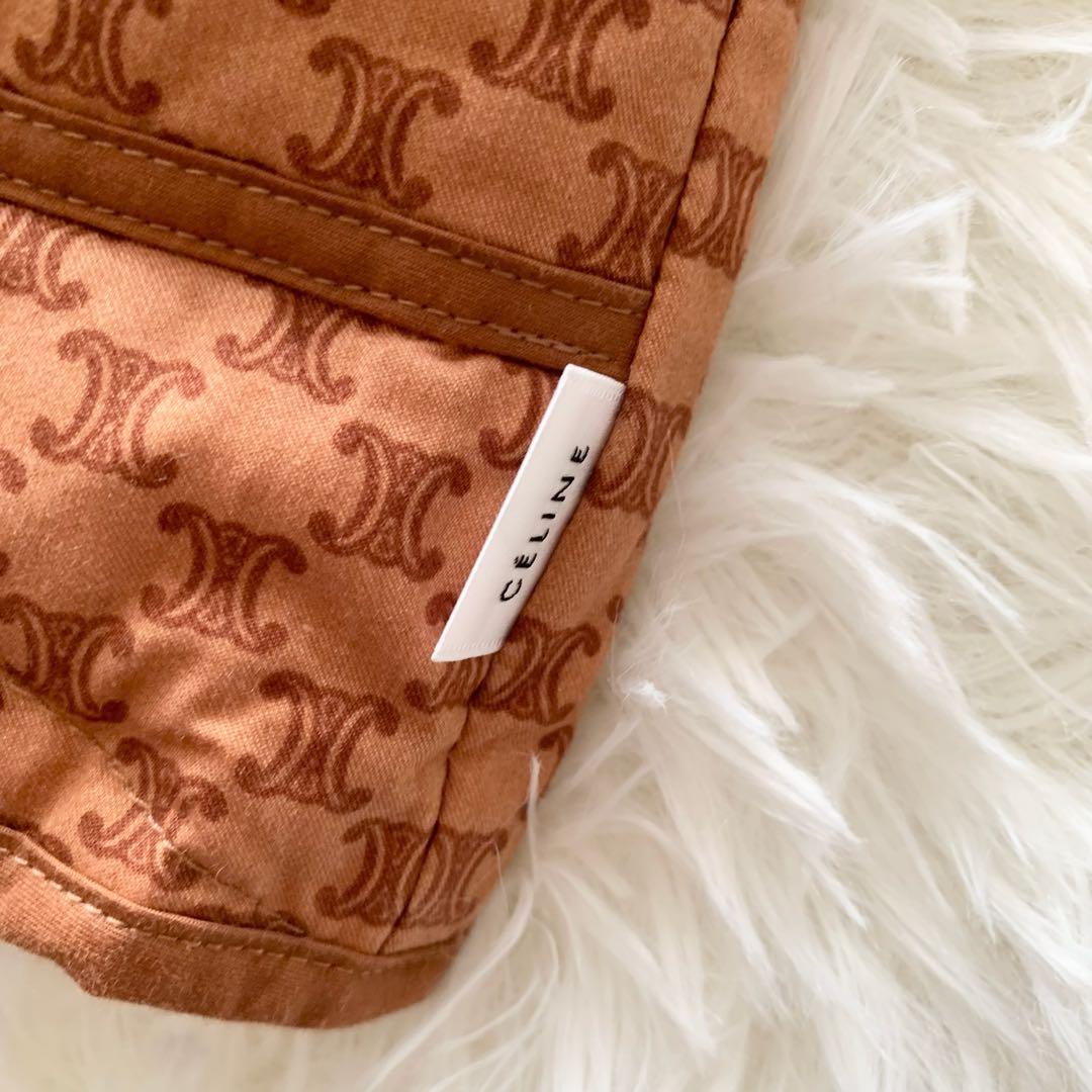 【セリーヌ】フィービー期　ダウンベスト　トリオンフ　ブラウン　ロゴ総柄