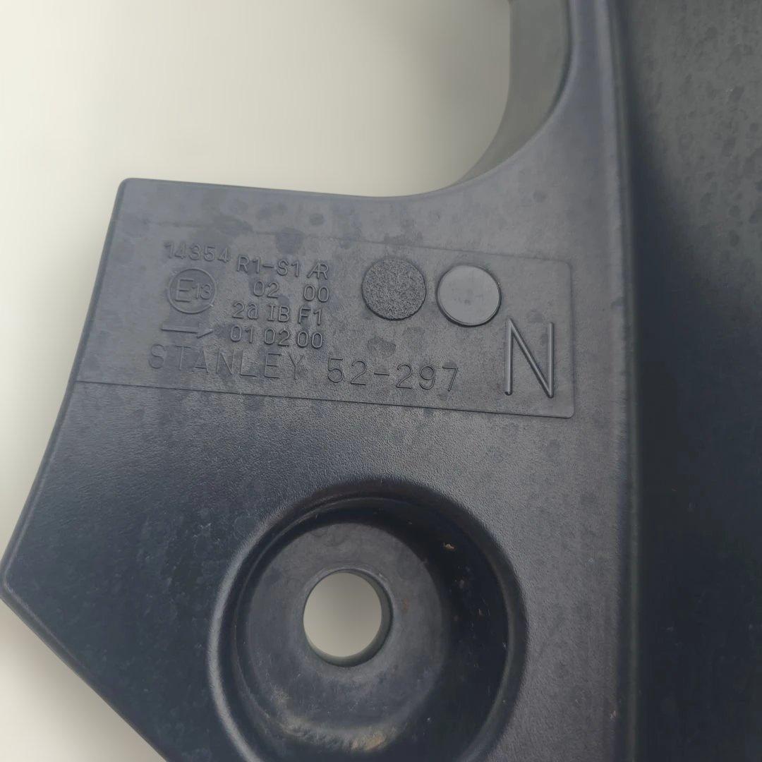 テールランプ 赤/クリア 2個セット NHP10 AQUA