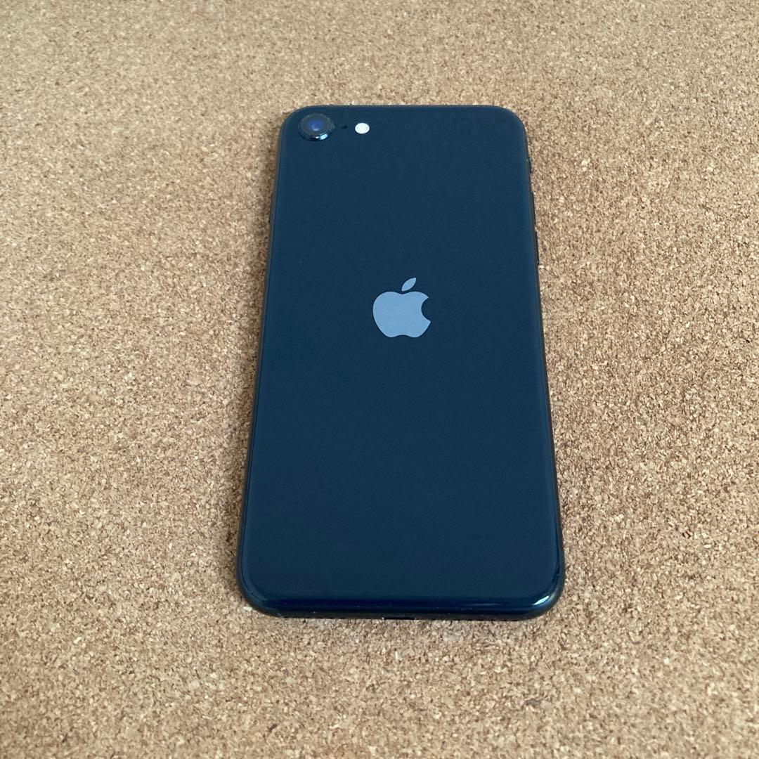 807【早い者勝ち】電池良好☆iPhoneSE3 64GB SIMフリー☆