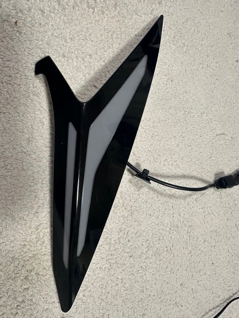 60 プリウス　モデリスタ　LED