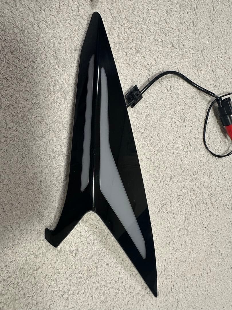 60 プリウス　モデリスタ　LED