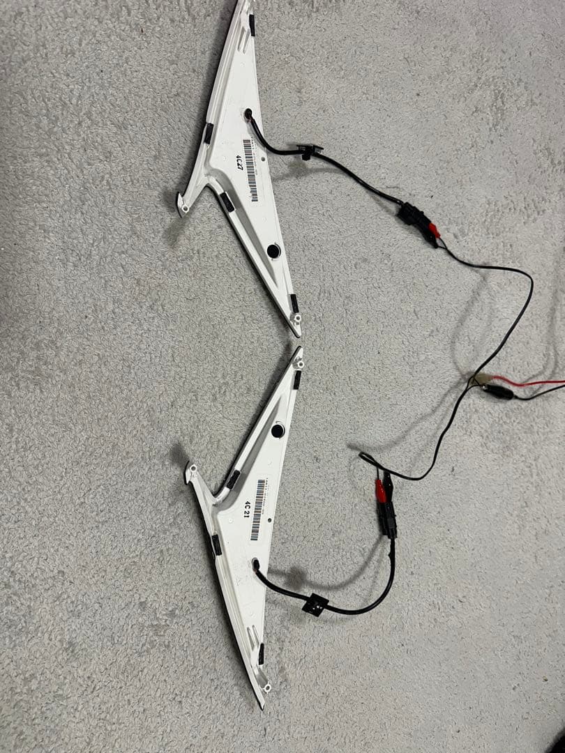 60 プリウス　モデリスタ　LED