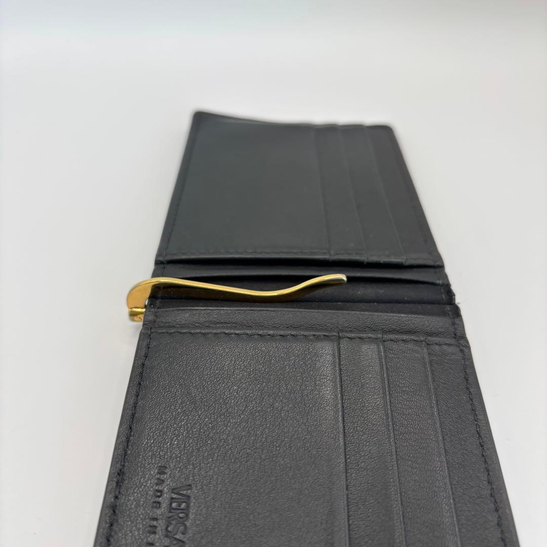 versace 二つ折り財布　マネークリップ　ブラック　メデューサ　ロゴ