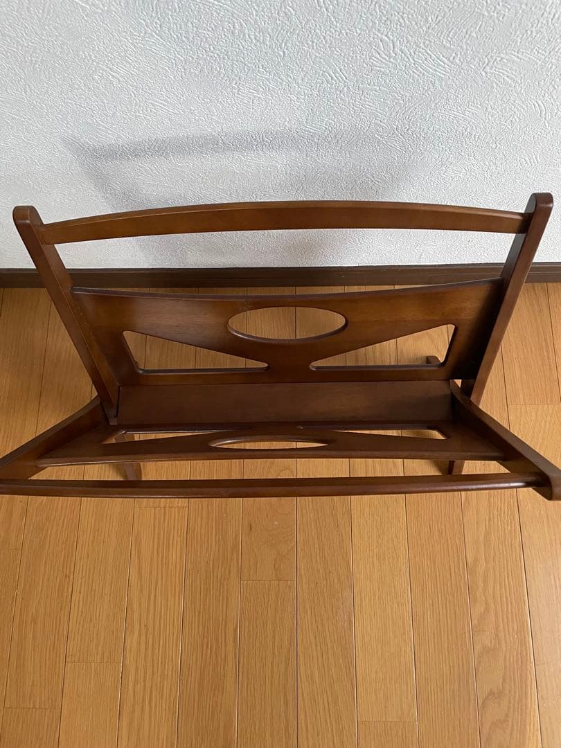 カリモク60 マガジンラック