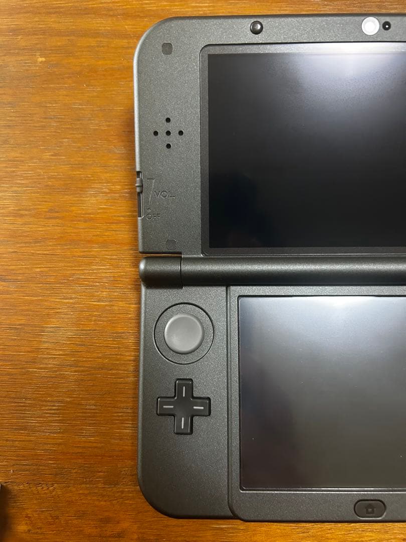 Newニンテンドー3DS LL メタリックブラック【美品.状態良】