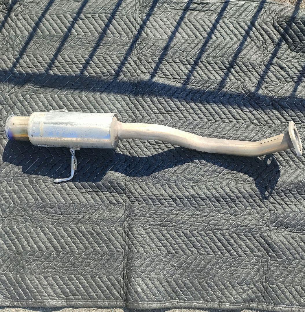 ホンダ　ストリーム　RN6 マフラー