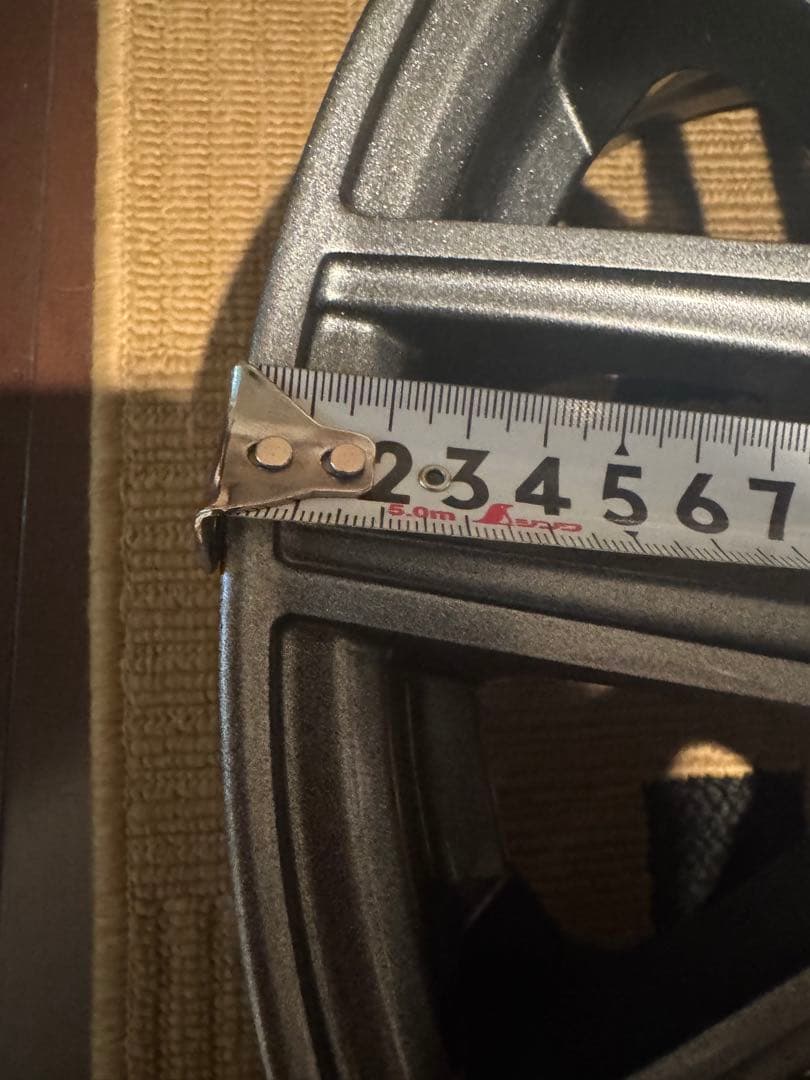 ノート使用。15インチ ブラック ホイール 型番39