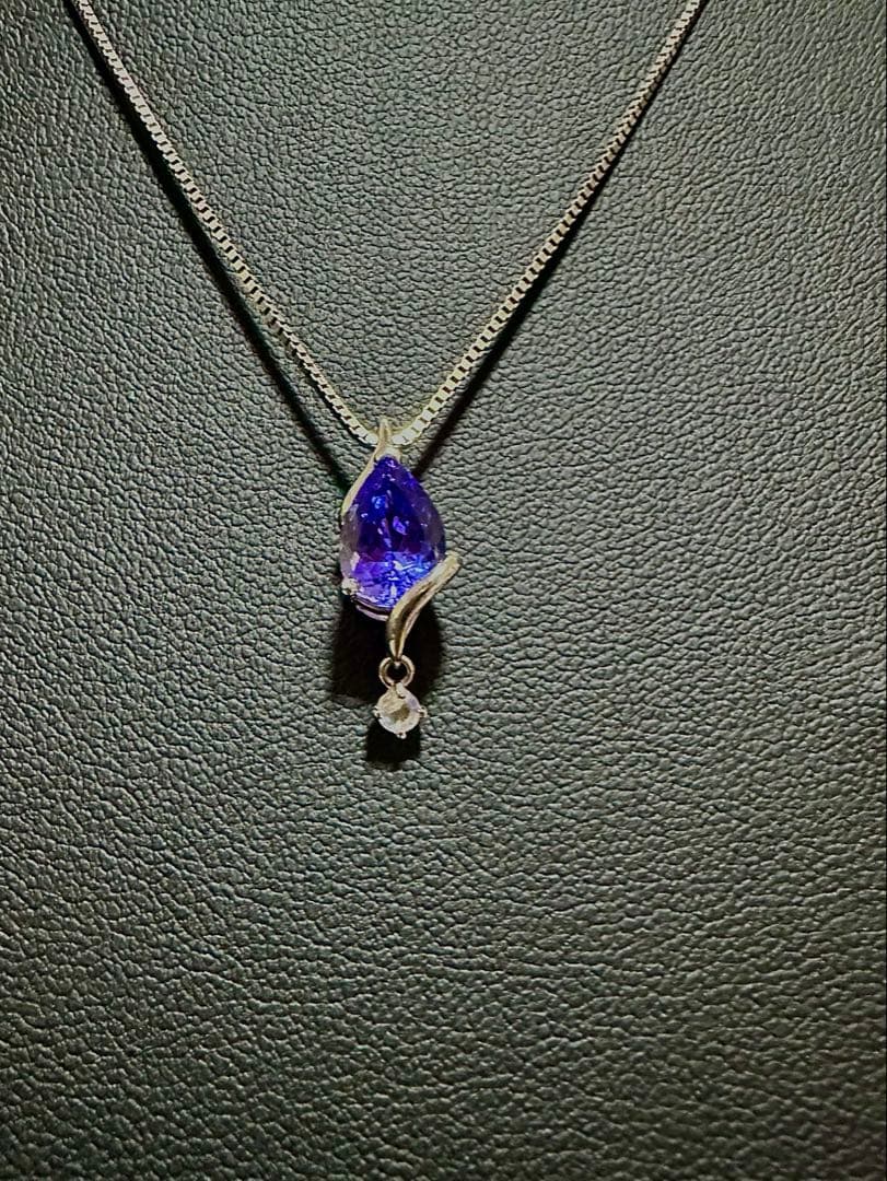 GSTVpt950タンザナイトレインボームーンストーンペンダントトップ最終価格