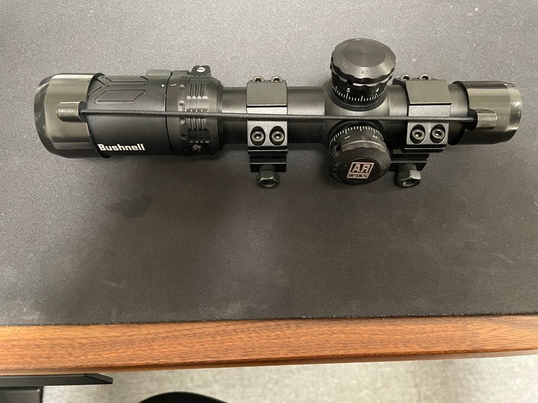 Bushnell AR Optics 1-4x24mm スコープ　未使用