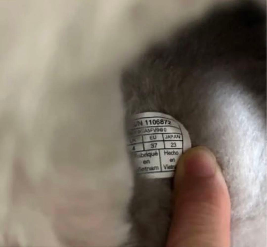 UGG ルームスリッパ、サンダル　グレー　箱無し