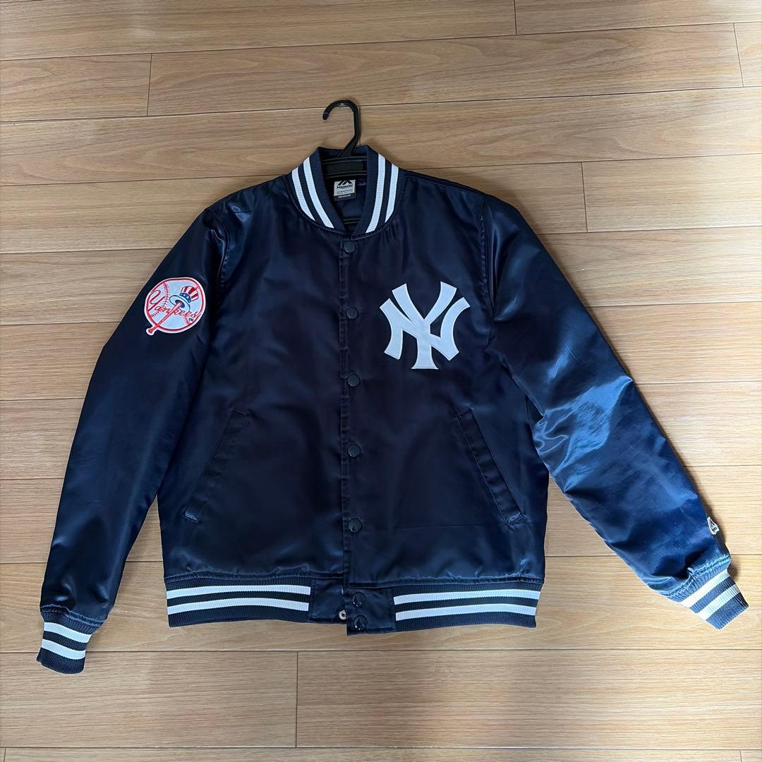 Majestic ニューヨーク・ヤンキース スタジャン　Mサイズ