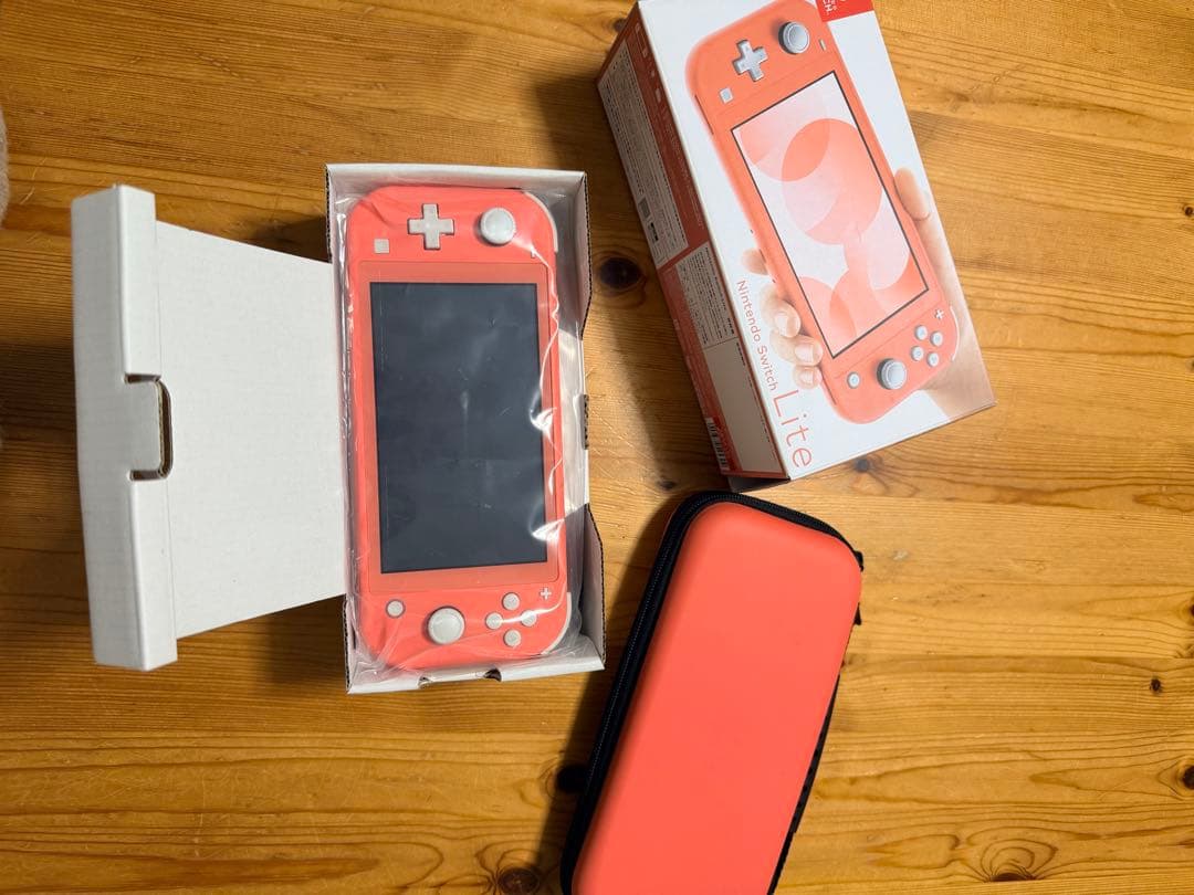 Nintendo Switch Lite ピンク 美品