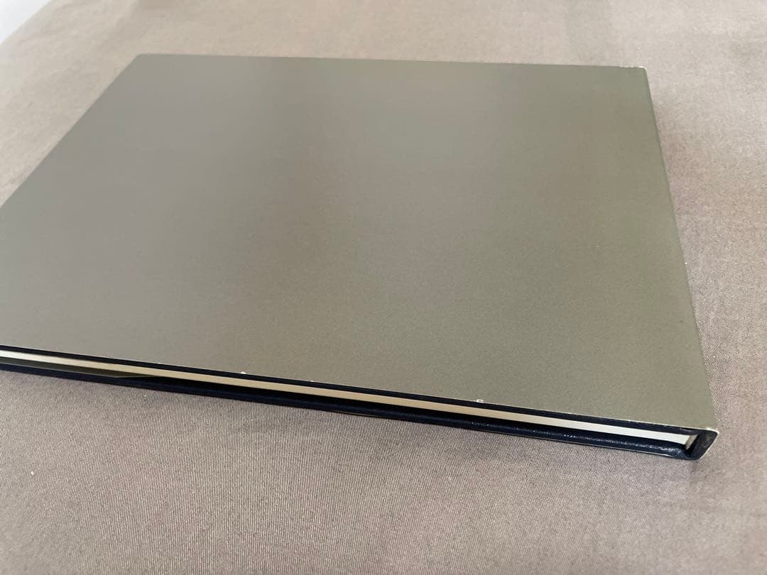 センチメンタルな旅　春の旅　荒木経惟