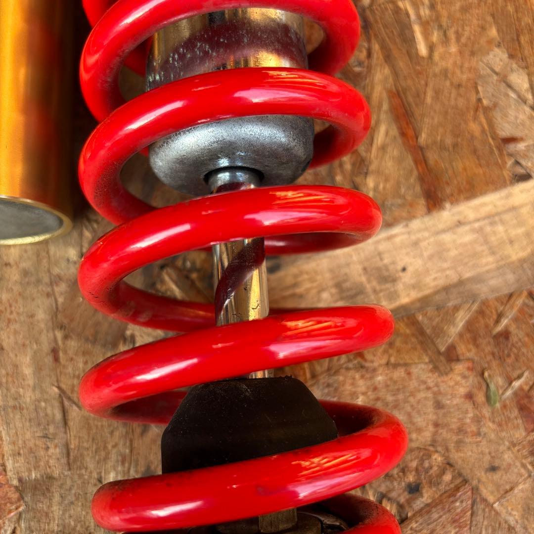 CB1300SF リアサスペンション純正SC40 ショーワ リアショック