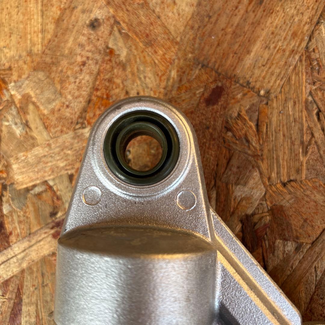 CB1300SF リアサスペンション純正SC40 ショーワ リアショック