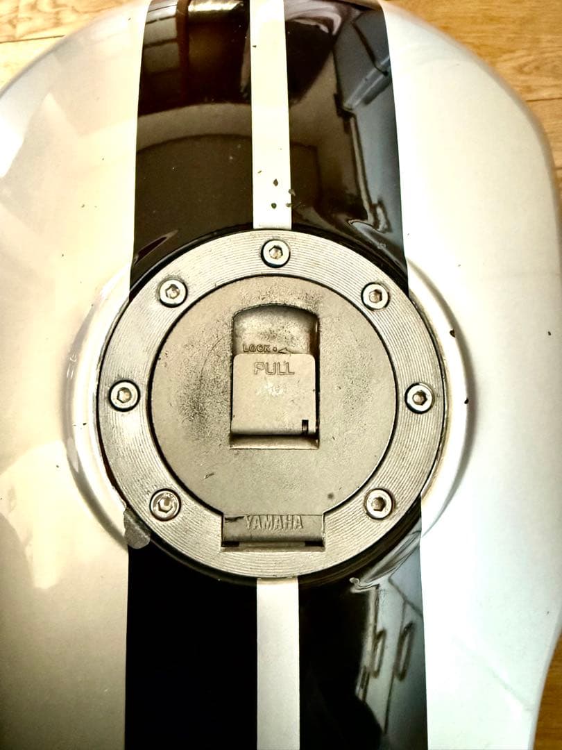 YAMAHA ヤマハ RZ50 純正タンク キー付き コック付き ドリームカラー