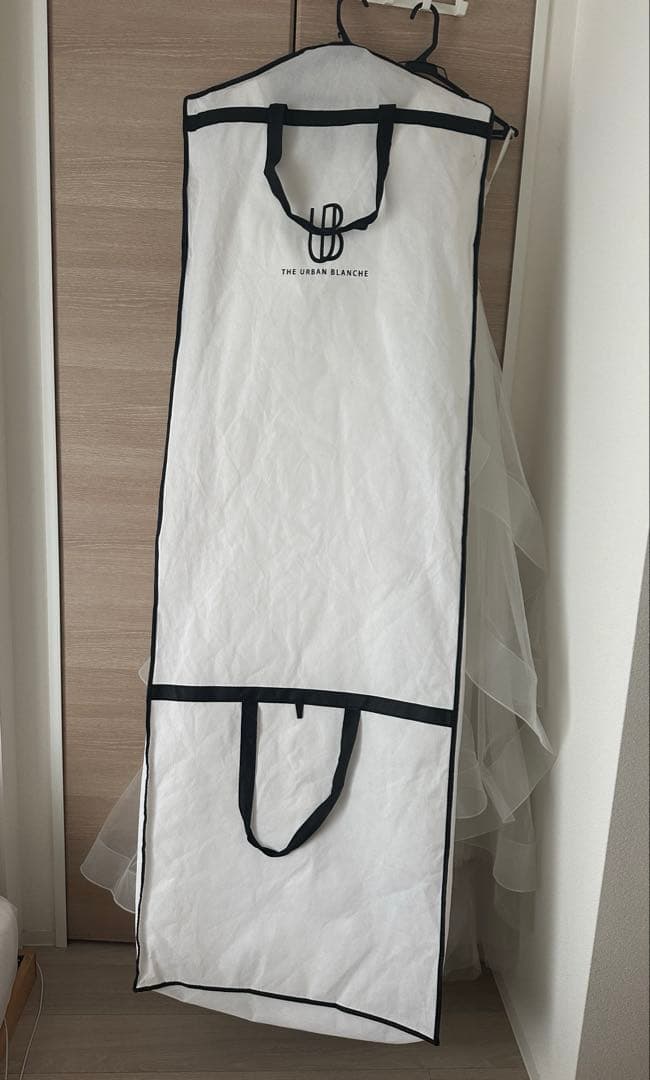 アーバンブランシュ ティアードフリル刺繍ドレス ウェディングドレス WD22